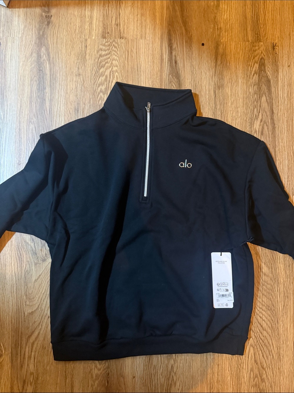 ALO Yoga Men’s Black Half-Zip Pullover